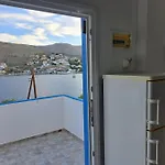 Kazonis Apartment