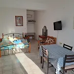 Kazonis Apartment Vlichadia