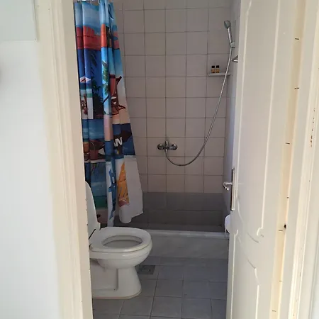Kazonis Apartment *